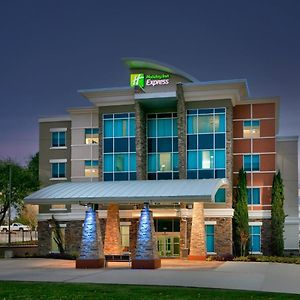 Holiday Inn Express & Suites North Dallas At Preston, An Ihg Hotel